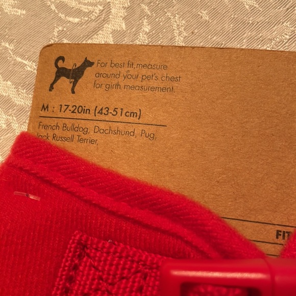 - Adorable holiday dog harness - Picture 6 of 6